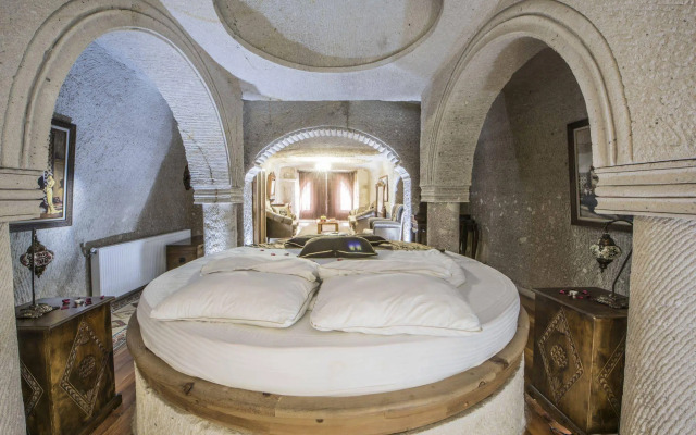 Ottoman Cave Suites