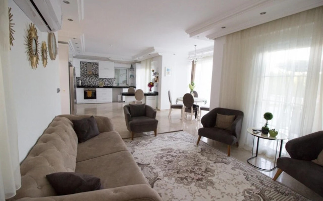 Villa Helios 1 by Elm