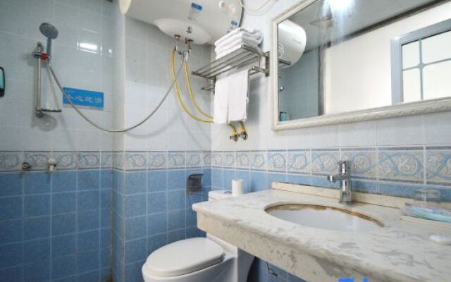 Luohe Qianhe Boutique Apartment
