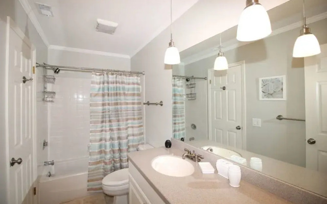 31 Springwood Villa 2 Br villa by RedAwning