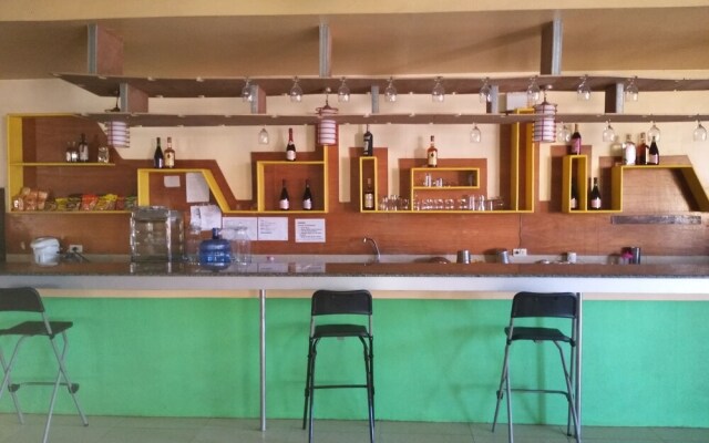 Endielina's inland resort corp