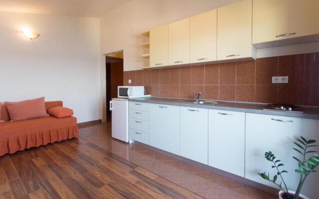 Apartments Alajbeg