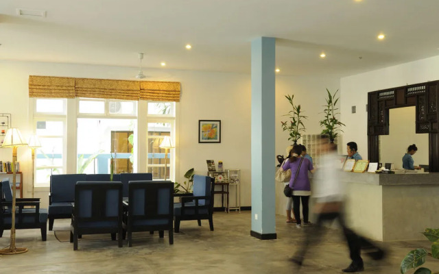 Frangipani Villa Hotel II