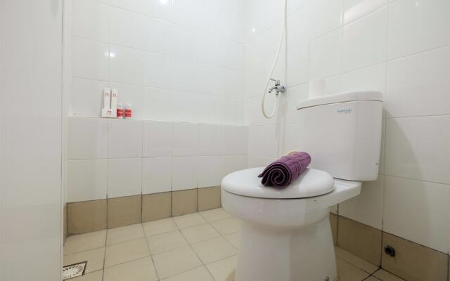 Pleasant 2 Bedrooms at Bassura City Apartment By Travelio