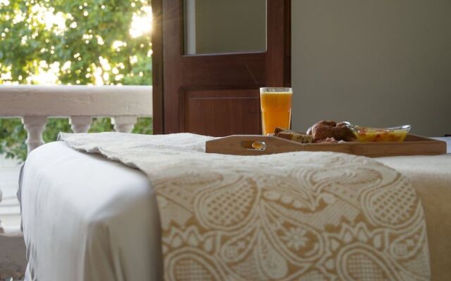 Dolores Hotel