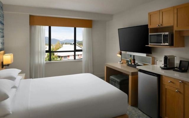 Delta Hotels by Marriott Whistler Village Suites