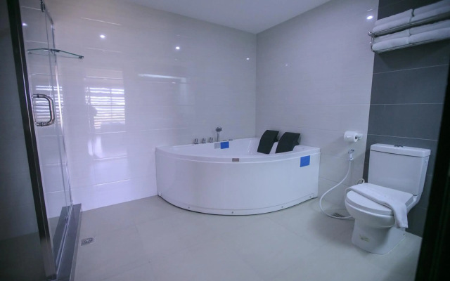 La Maja Rica Hotel