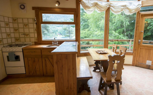 BOG Le Pommier - Cabañas con vista al Lago y piscina climatizada