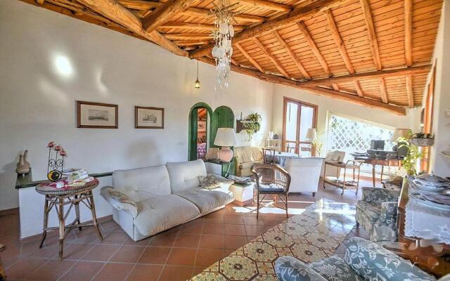 Acireale B&B Double AC bedroom in villa with g