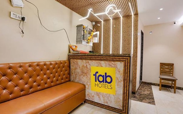Fabhotel New Prince Palace