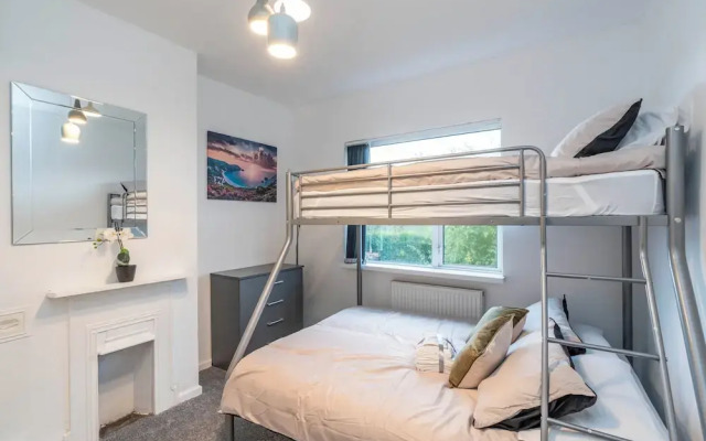 Beautiful 3-bed House in Bristol