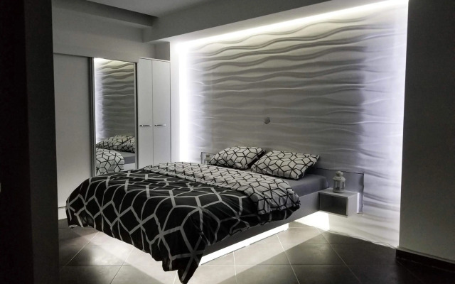 Sky Apartments Special