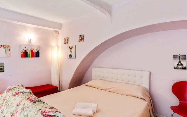 Central Apartment in Taormina Near the Sea