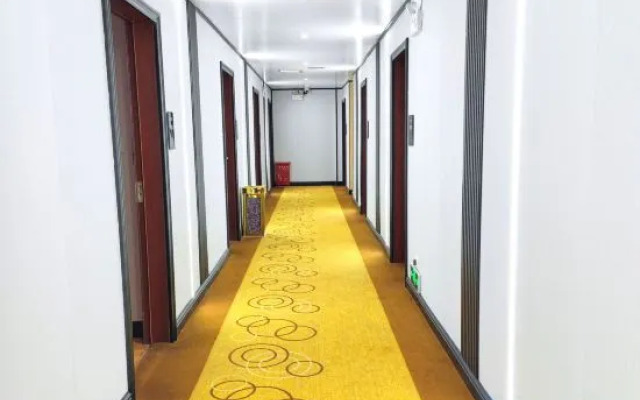 Kerry Wanji Hotel (International Trade Shopping Center)