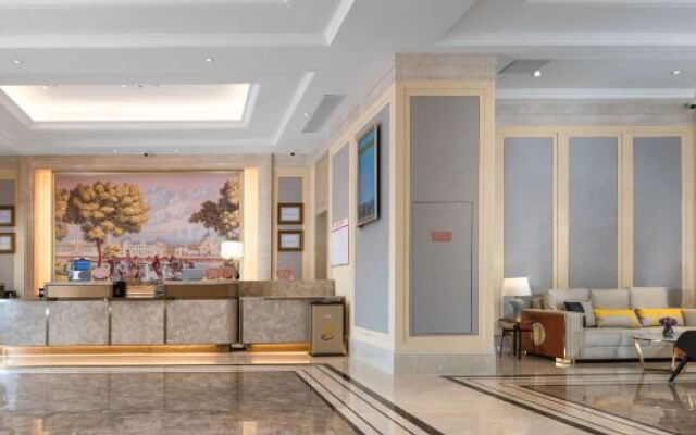 Vienna Hotel (Pingguo City Center)