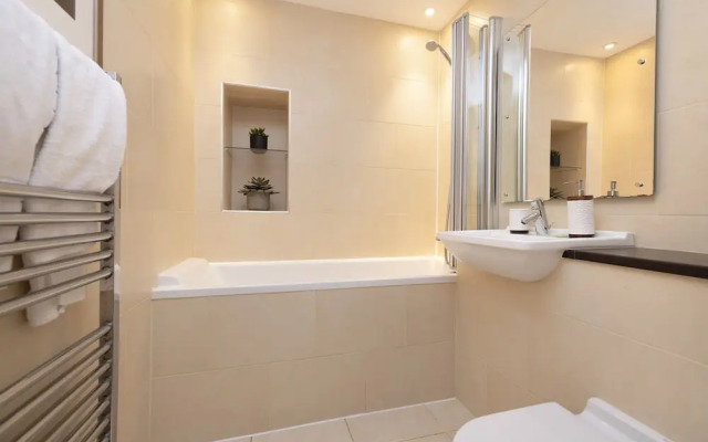 JOIVY Luxury Flat Near Edinburgh Castle