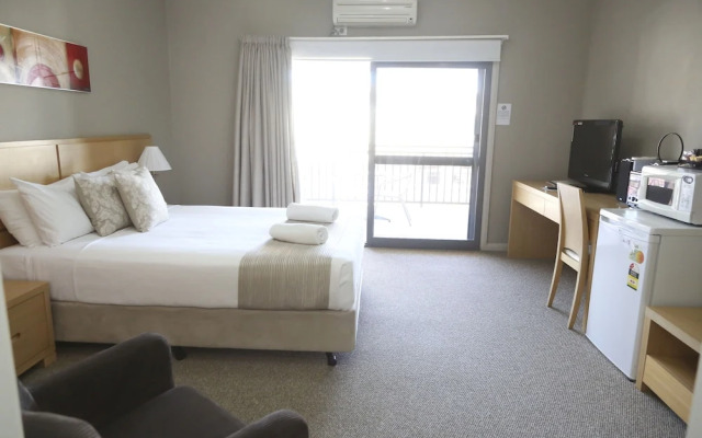 Centrepoint Apartments