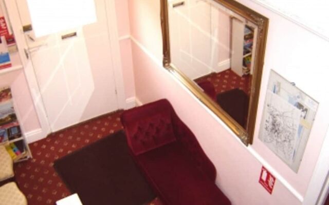 Alpha Milton Guest House