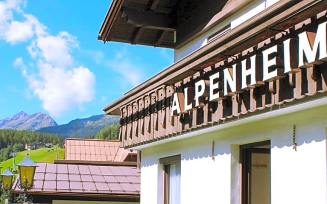 Heart Hotel Alpenheim