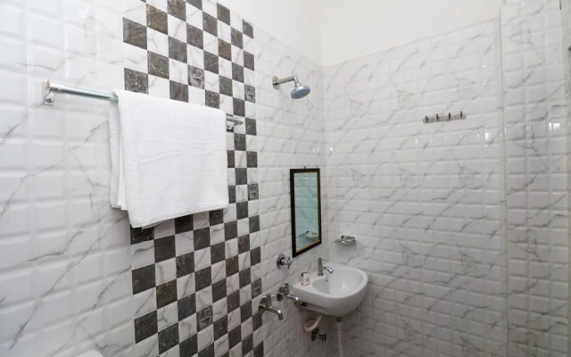 Hotel Hare Rama By OYO Rooms