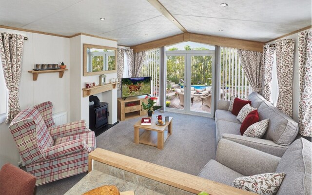 Carnaby 23 3 Bedroom Lodge With Hot tub