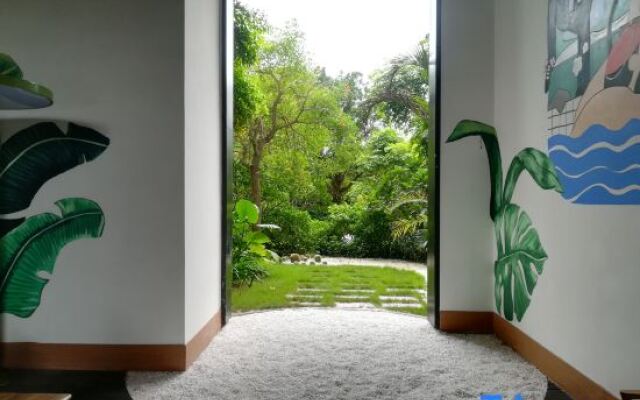 Tianxiaxi Seaview Hotel Apartment (Beihai Yintan)