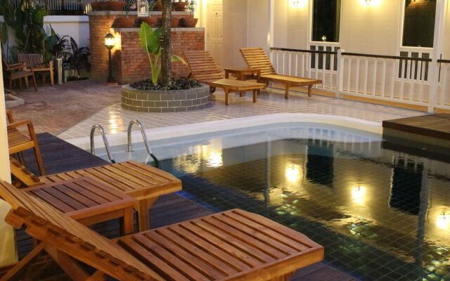 Baan Pimpisa Bangsaray Boutique Residence