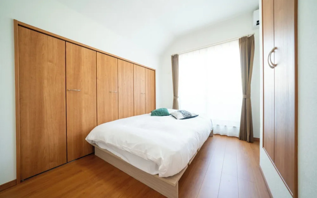 Tokyo Home Base Haneda – Guest Rooms – Tokyo