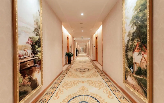 Vienna Hotel Shenzhen Longgang Ainan Road