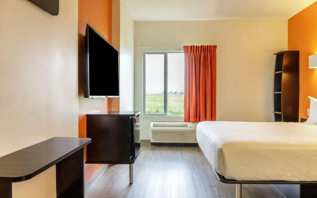 Motel 6 Headingley, MB - Winnipeg West