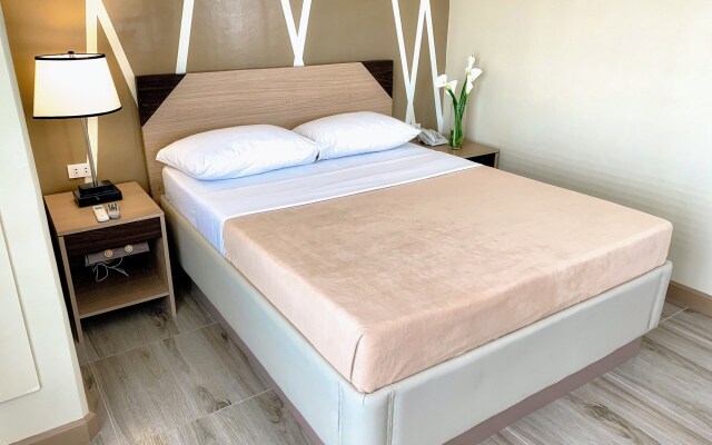 New Dawn Hotel Plus