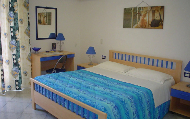 Bed and Breakfast Brezza Marina e Ristorante Shoreline
