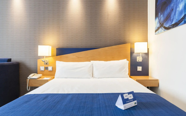 Holiday Inn Express Antwerp City-North by IHG