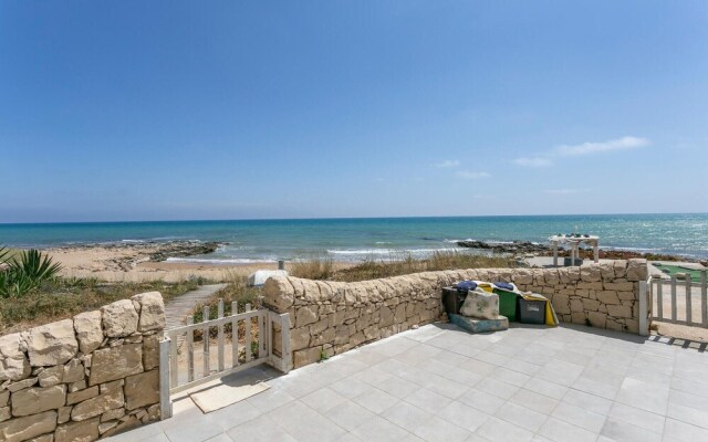 La Casa in Riva al Mare