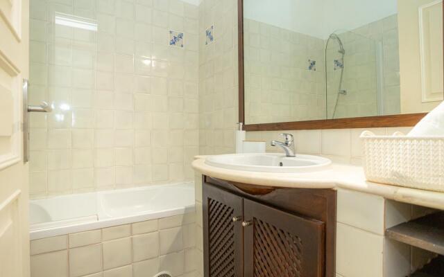 Liberdade 53 by Rent4all