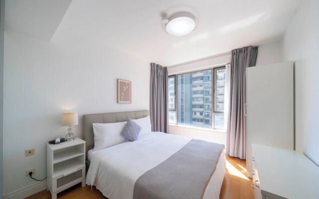 Tyms 1BR 1BA Apt Xujiahui Metro