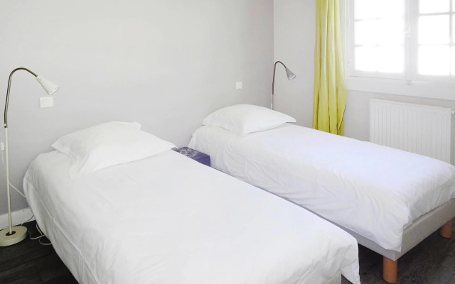 Holiday Home in Carnac Near Sandy Beach