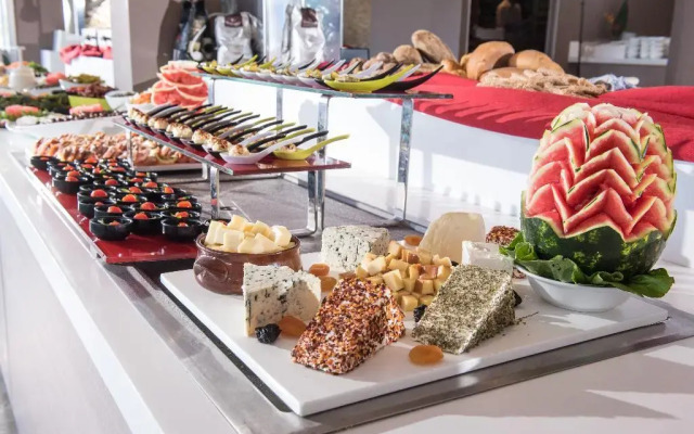 Corissia Princess Hotel