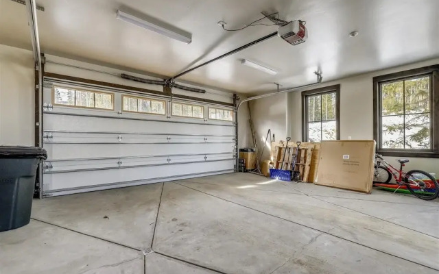 Barton Creek Vista 6 Bedroom Home