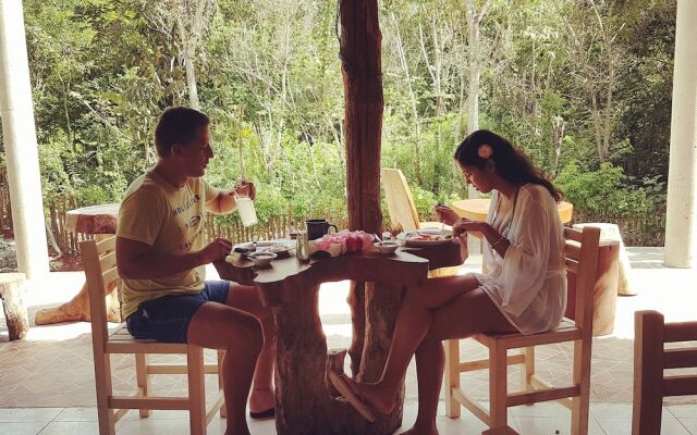 Gilmar Taakbil Luum Lojam Villas, Suites & Spa