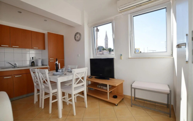 One Bedroom Apartment