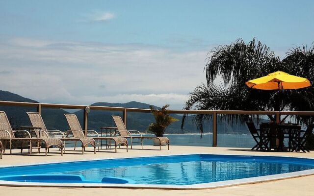 Morro da Silveira Ecovillage