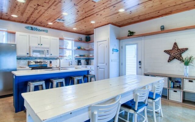 Villa Blue - 4 Br Home