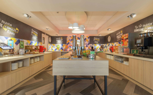 Hampton by Hilton Antwerp Central Station