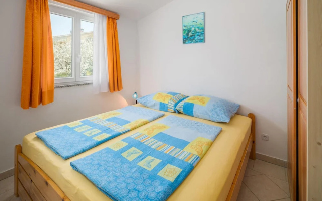 Beautiful Home in Porec With Wifi and 1 Bedrooms - Hotel in Porec - Photo 2