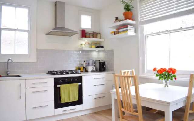 3 Bed Maisonette in South London