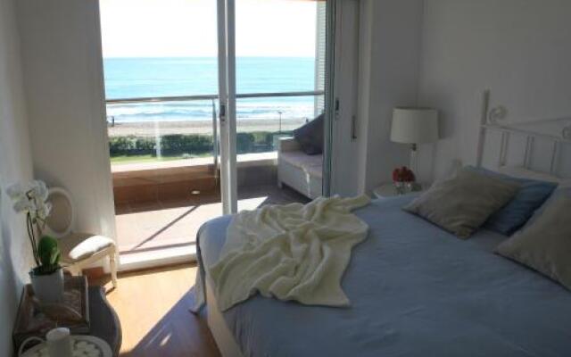 Gava 2 Beachfront Penthouse