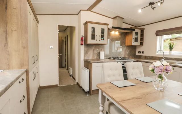 Ashton Lodge - Sherwood 4