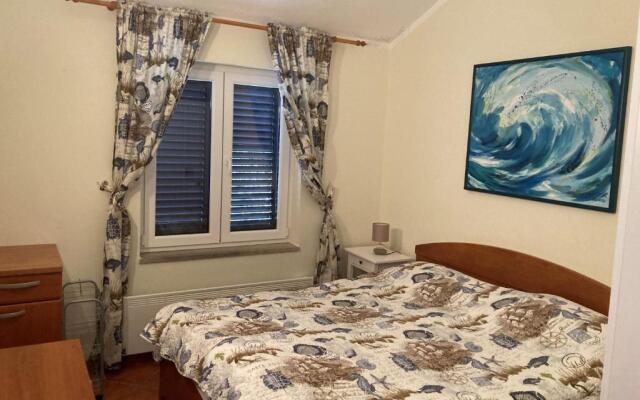 Valdarke Sea View Apartment
