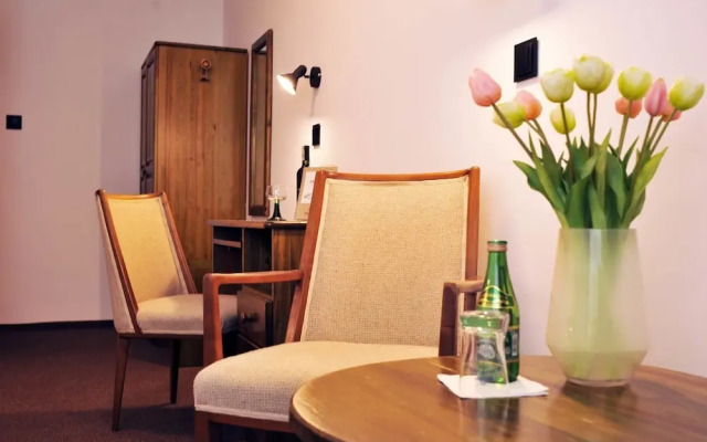 Hotel PROTEA